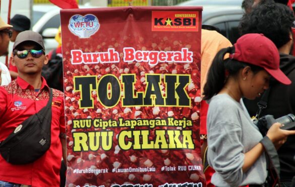 RUU Cipteker Harus Ditunda, DPR Lebih Baik Fokus Awasi Dana Covid-19